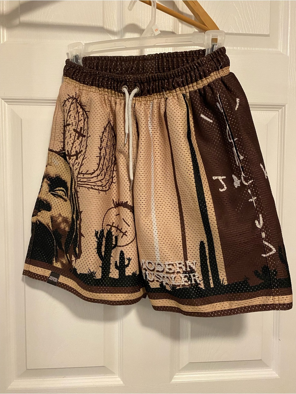 Travis Scott thick Mesh Men’s Shorts - Beige & Brown